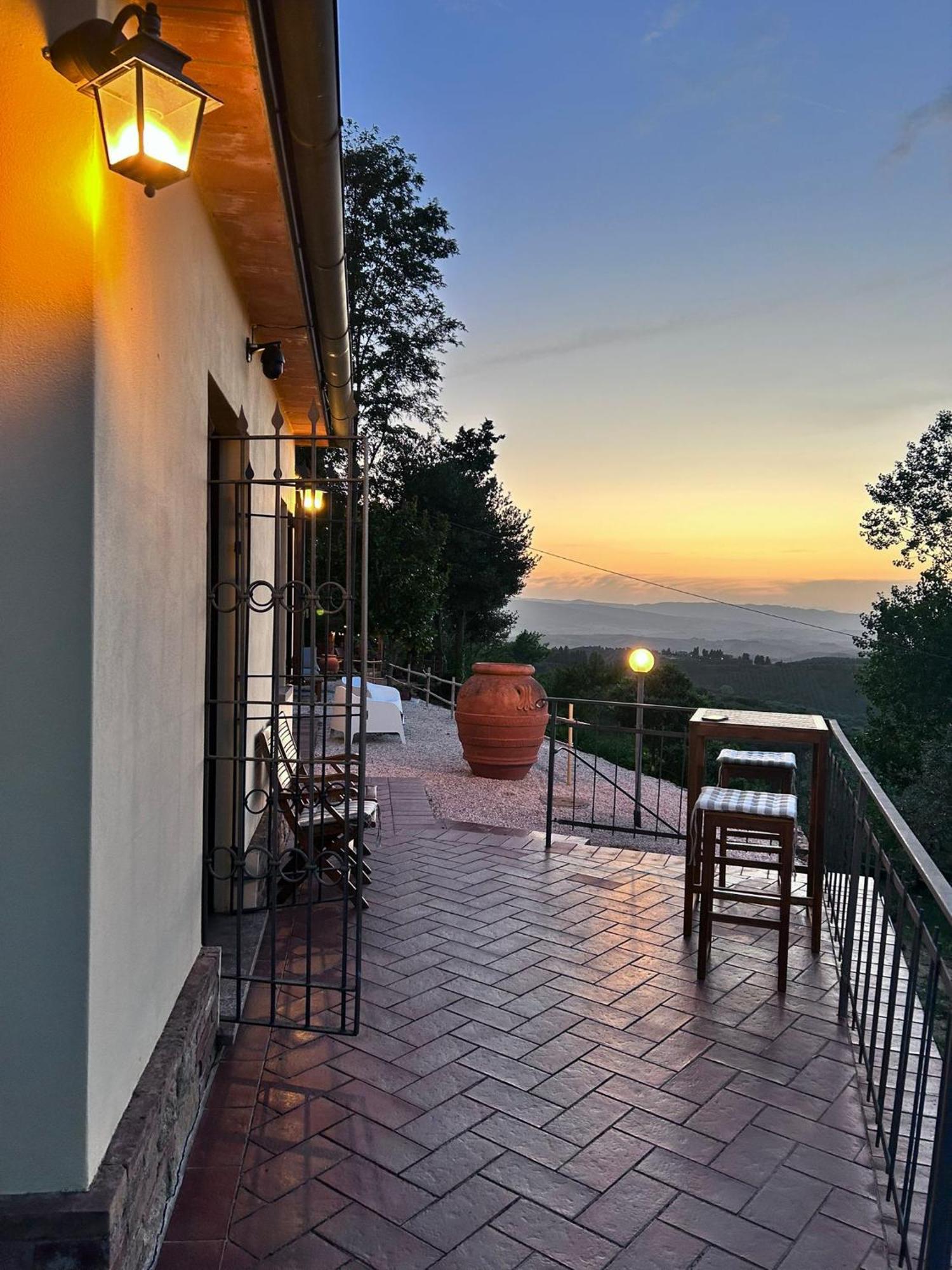 Casa Di Coraggio Volterra